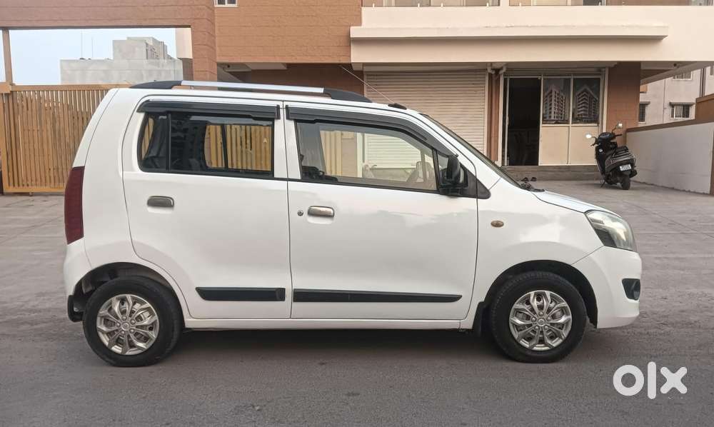 Maruti Suzuki Wagon R Vxi 1.0 Cng, 2016, Petrol
