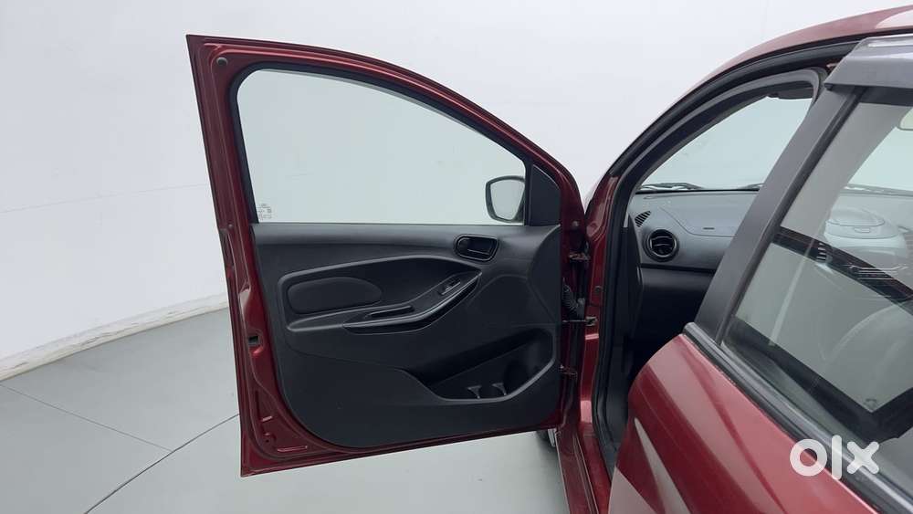 Ford Figo Titanium, 2020, Petrol