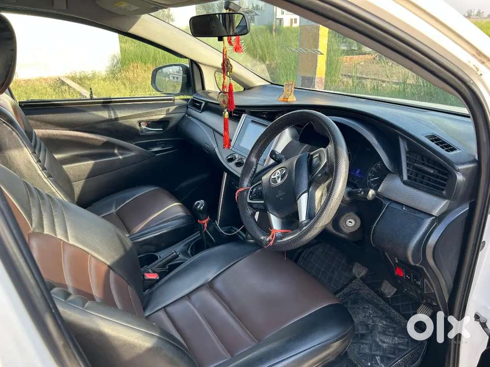 Toyota Innova Crysta 2019