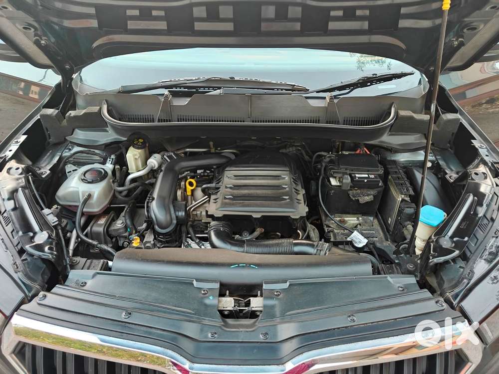 Skoda Kushaq 1.0 Tsi Active, 2022, Petrol