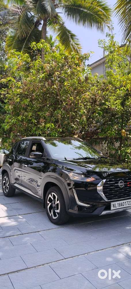 Nissan Magnite 1.0 Xv Premium Turbo Cvt, 2023, Petrol