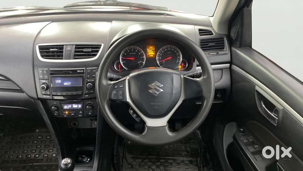 Maruti Suzuki Swift Zxi, 2014, Petrol