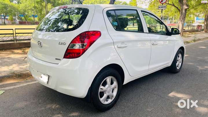 Hyundai I20 2015-2017 Sportz 1.2, 2013, Petrol