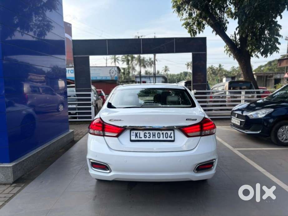 Maruti Suzuki Ciaz 1.5 Alpha Shvs Mt, 2020, Petrol