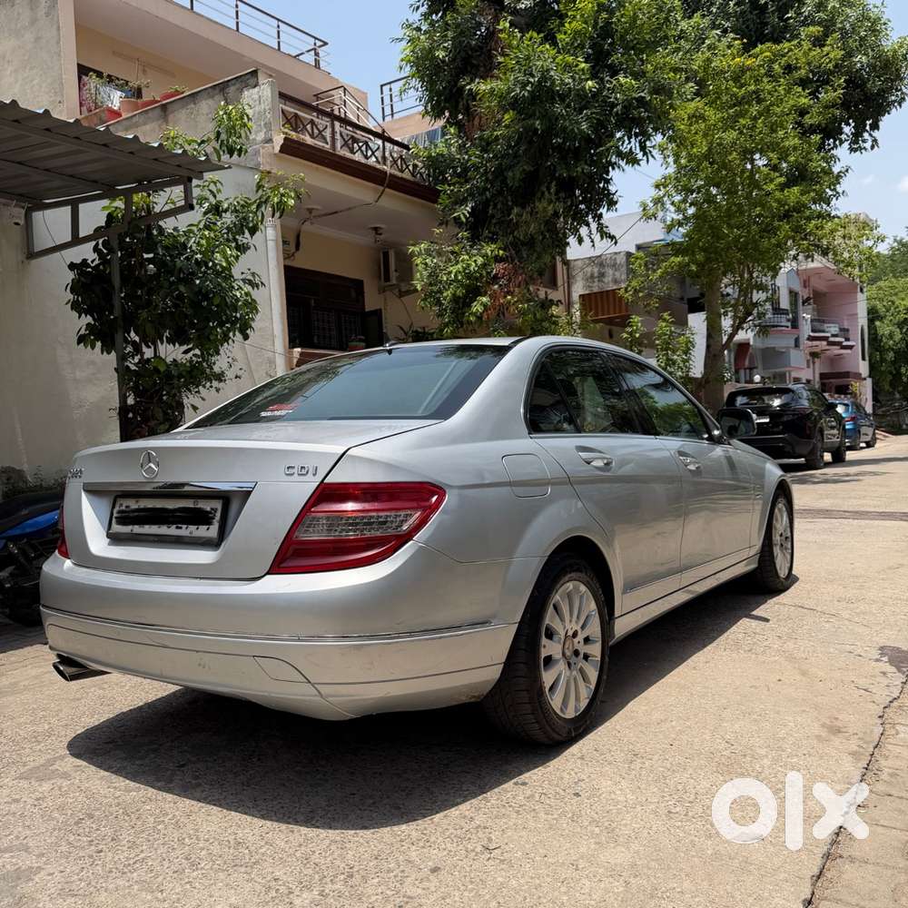 Mercedes-benz C220 Cdi  2009 Model  86,000 Km  Excellent Condition