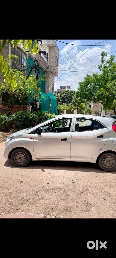 Hyundai Eon Era +, 2016, Petrol