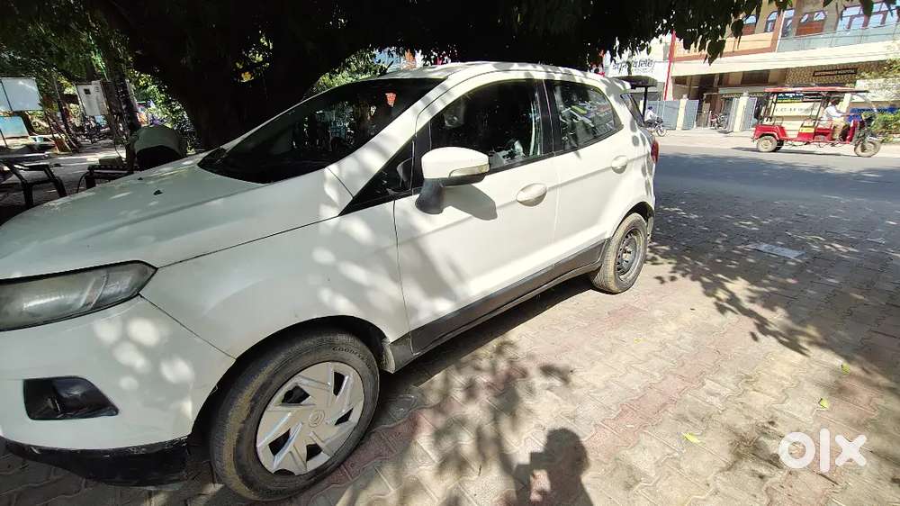 Ford Escort 2015 Diesel 88000 Km Driven