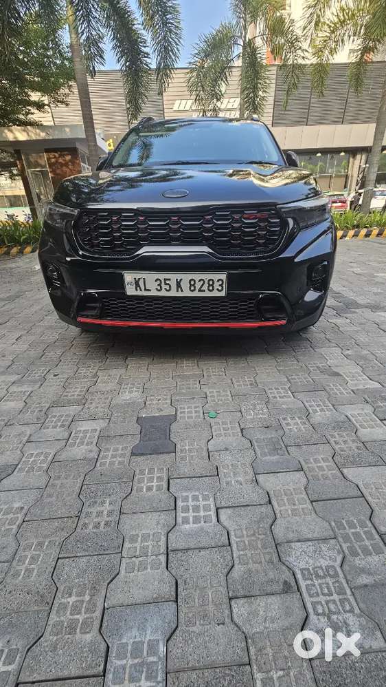 Kia Sonet Imt Petrol With Sunroof & Only 45000 Km Driven Single Owner