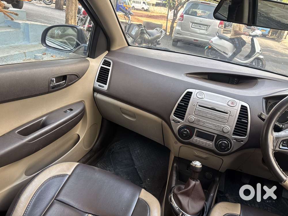 Hyundai i20 Sportz Petrol, 2011, Petrol