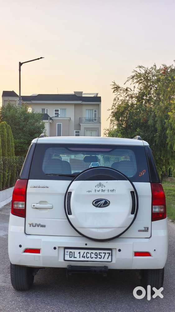Mahindra Tuv 300 T8 Amt (automatic), 2016, Diesel