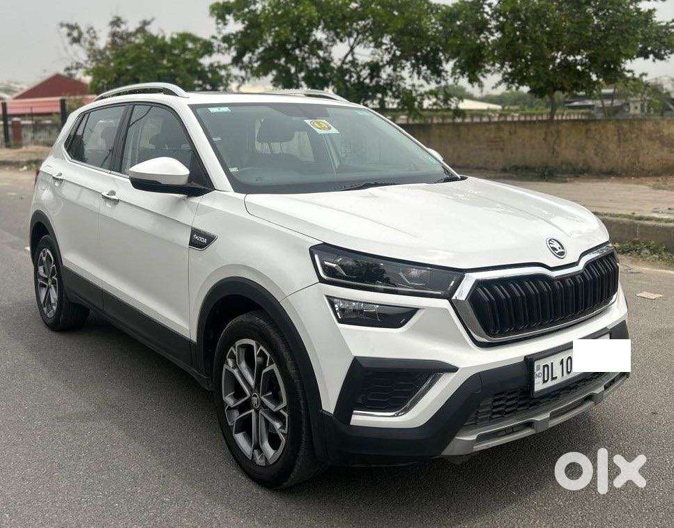 Skoda Kushaq 1.0 Tsi Style, 2023, Petrol
