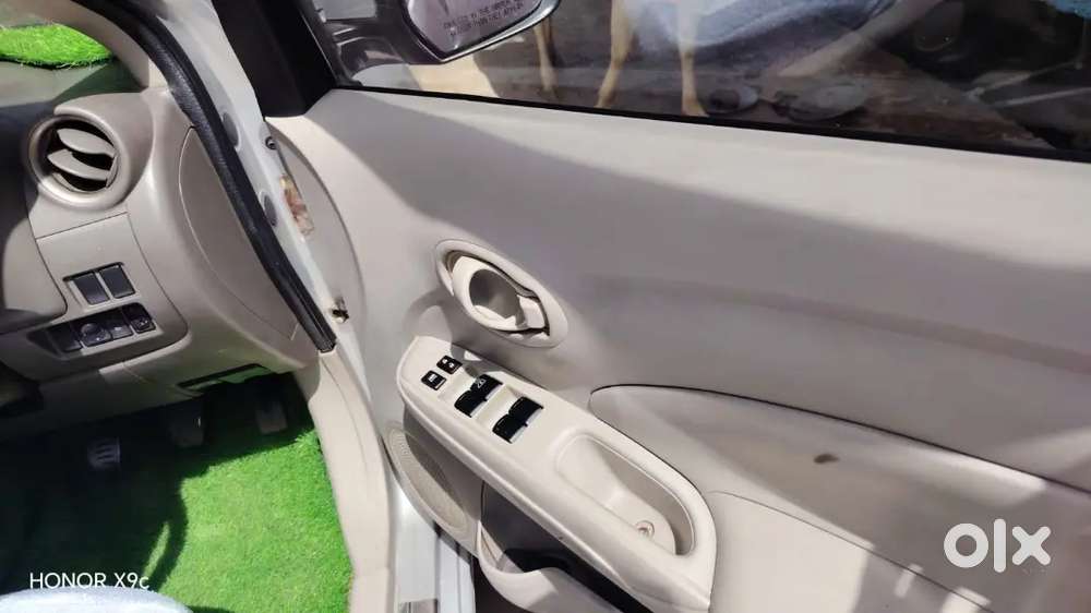 Nissan Sunny Diesel 2012 Year