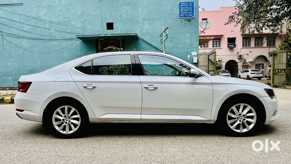 Skoda Superb L&k 2.0 Tdi At, 2019, Diesel