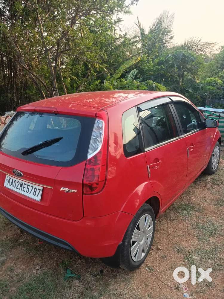 Ford Figo Petrol Zxi 2010