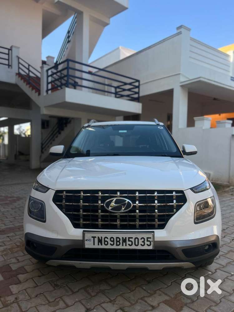 Hyundai Venue S Turbo Dct, 2021, Petrol