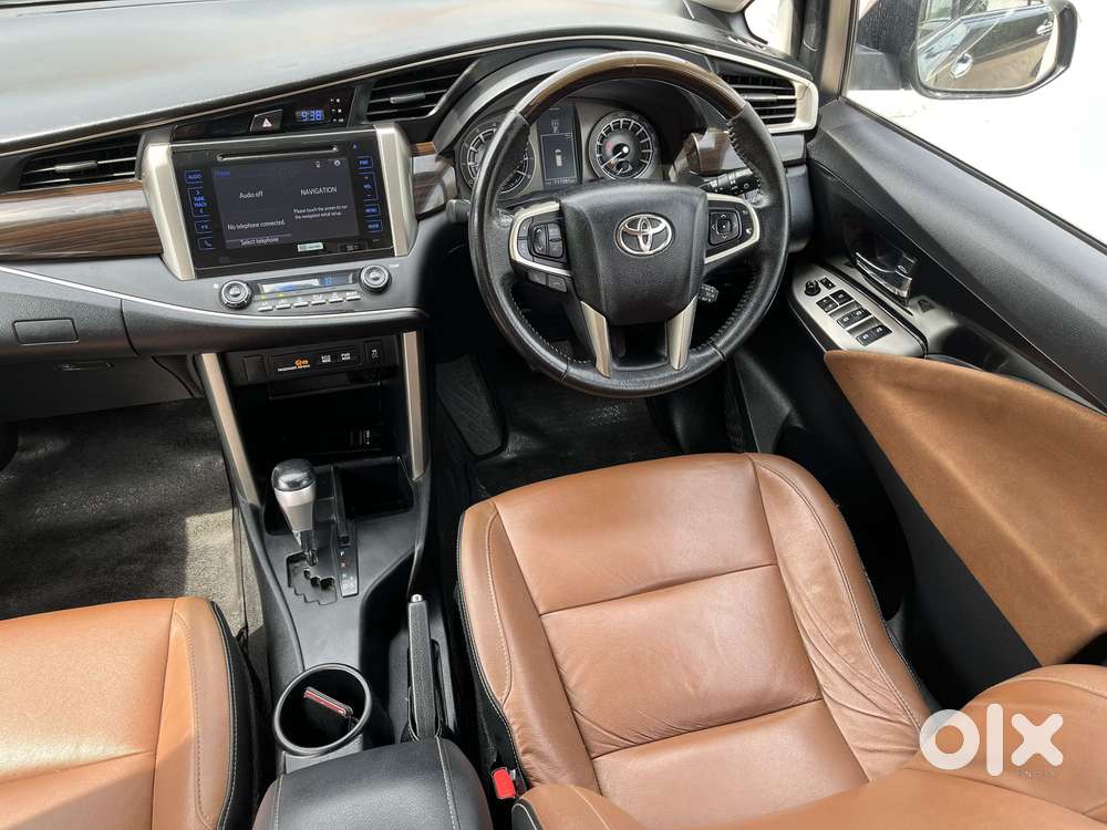 Toyota Innova Crysta 2.7 Zx At, 2017, Petrol
