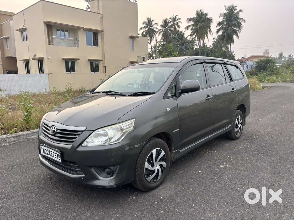 Toyota Innova 2.5 G (diesel) 8 Seater, 2012, Diesel