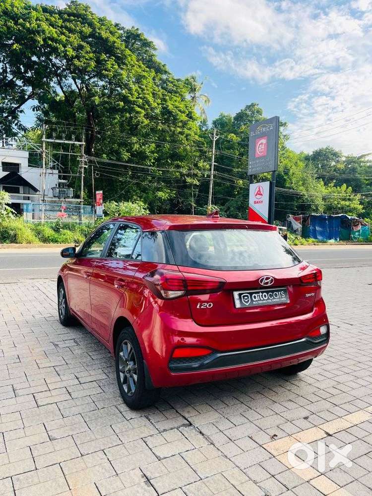 Hyundai I20 Sportz 1.2 Ivt, 2019, Petrol
