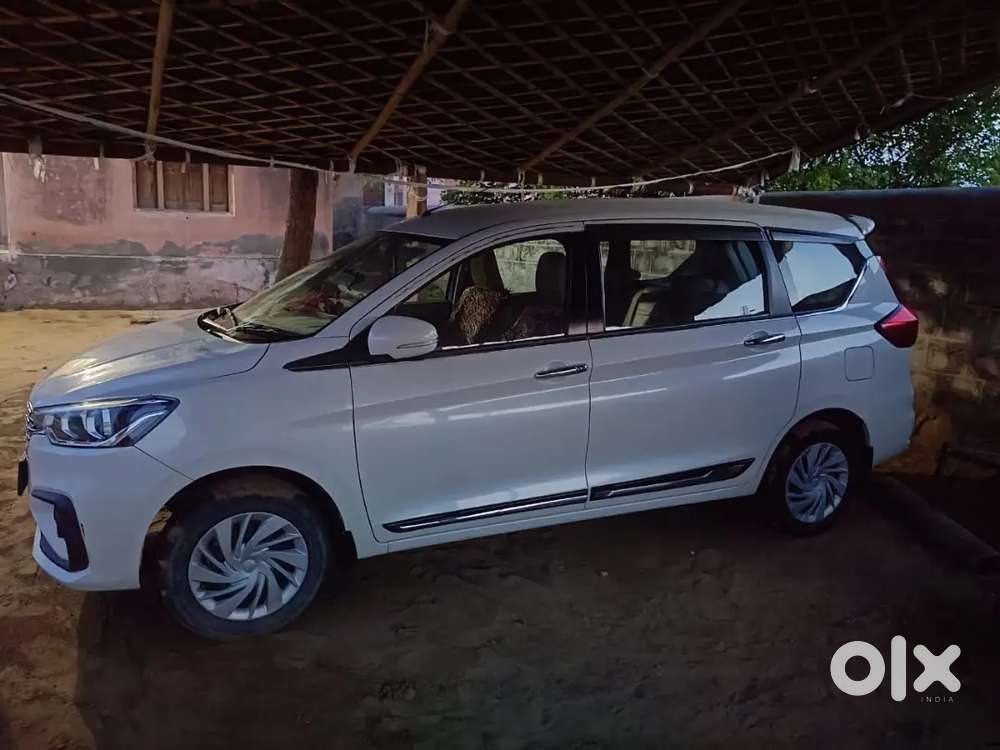 Maruti Suzuki Ertiga 2022 Petrol Well Maintained
