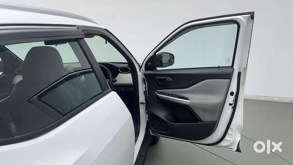 Nissan Magnite 1.0 Xe, 2023, Petrol