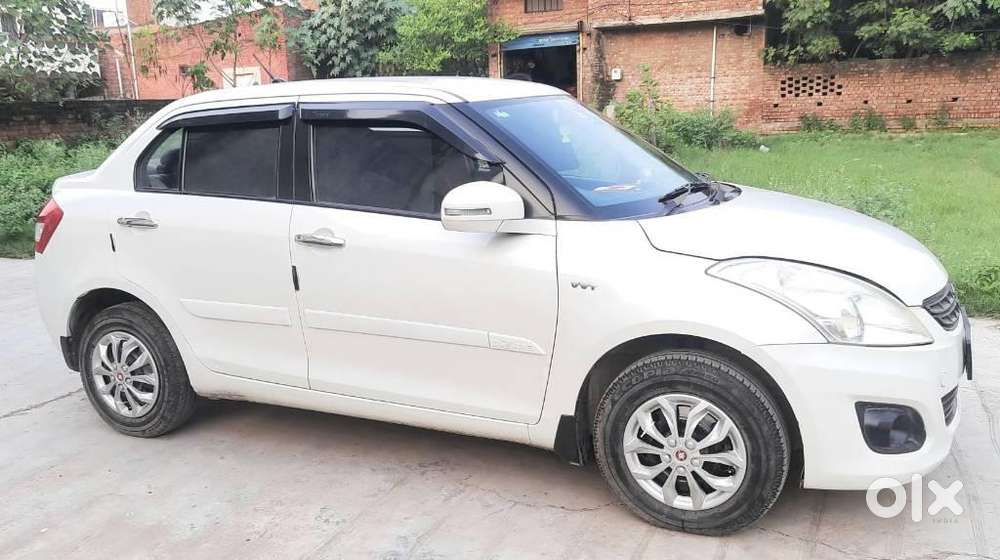 Maruti Suzuki Swift Dzire Vxi Regal Limited Edition Mt, 2012, Petrol