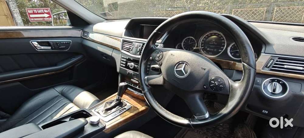 Mercedes-benz E-class E 200, 2011, Petrol