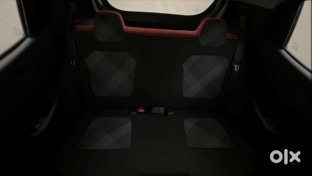 Renault Kwid 1.0 Rxt Amt, 2023, Petrol