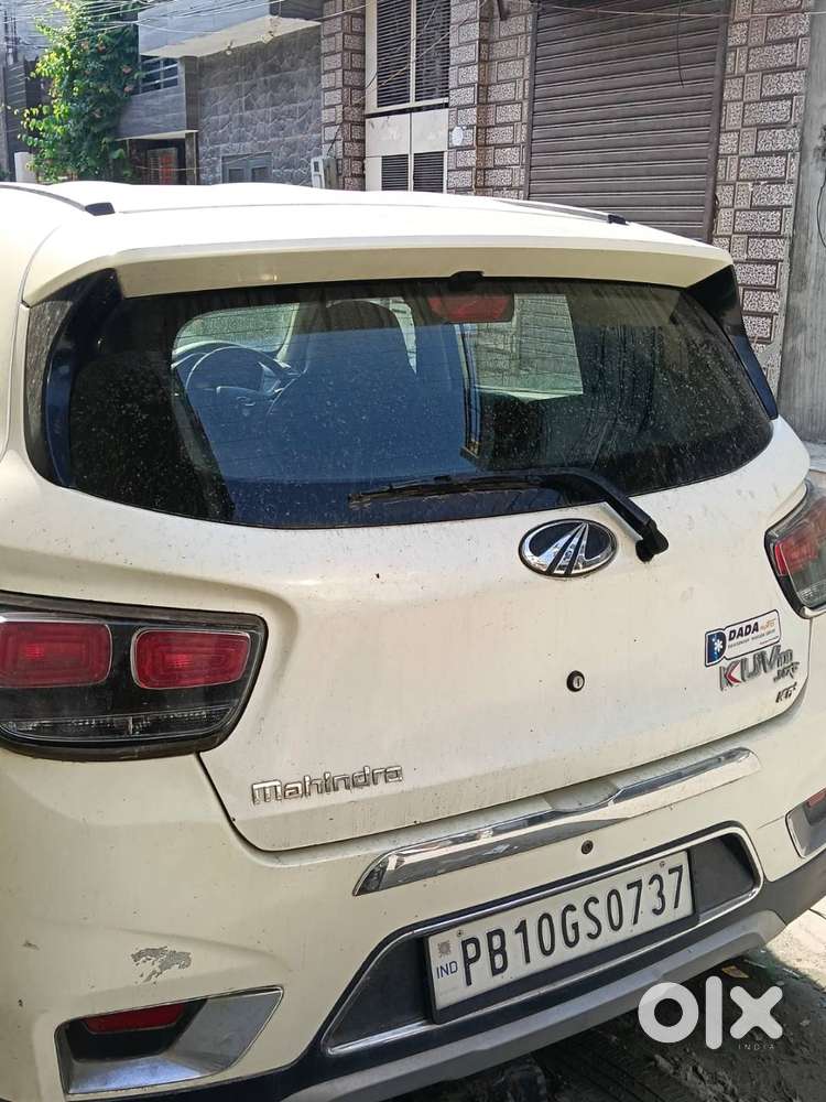 Mahindra Kuv 100 (2018)