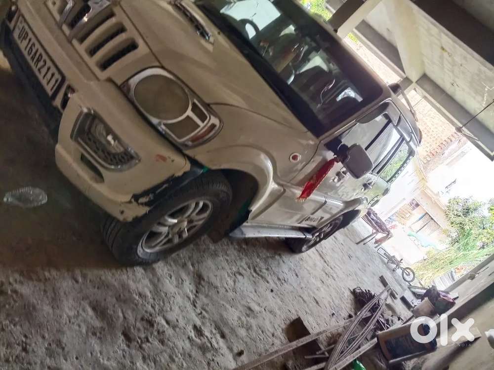 Mahindra Scorpio Vlx 2014