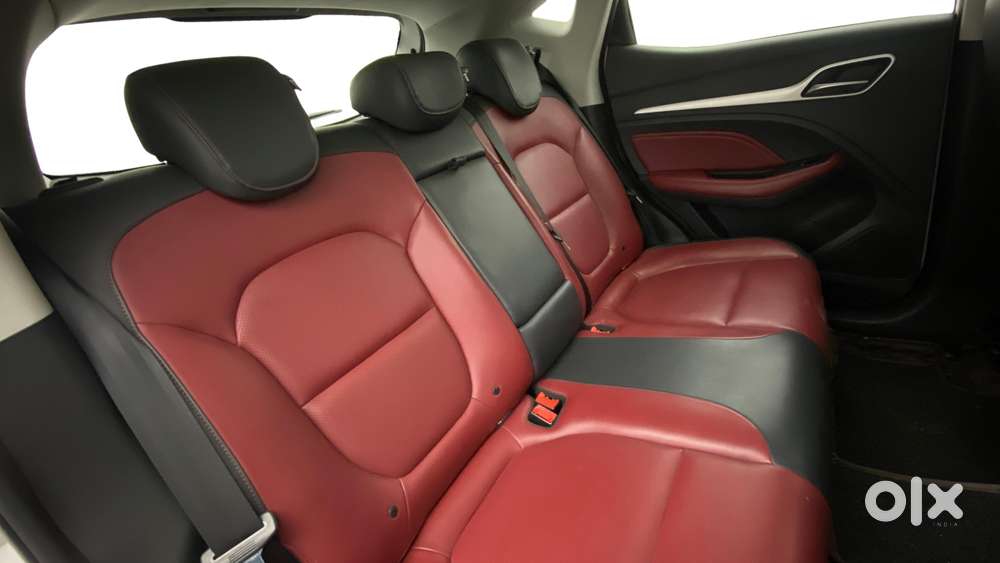 Mg Astor 1.5 Savvy Cvt S Red, 2022, Petrol