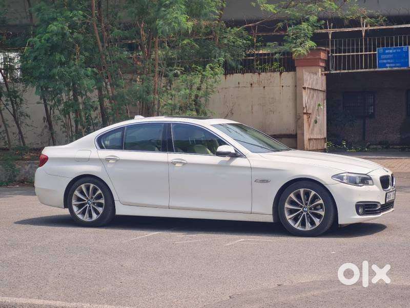 Bmw 5 Series 2.0 520i Luxury Line, 2016, Petrol