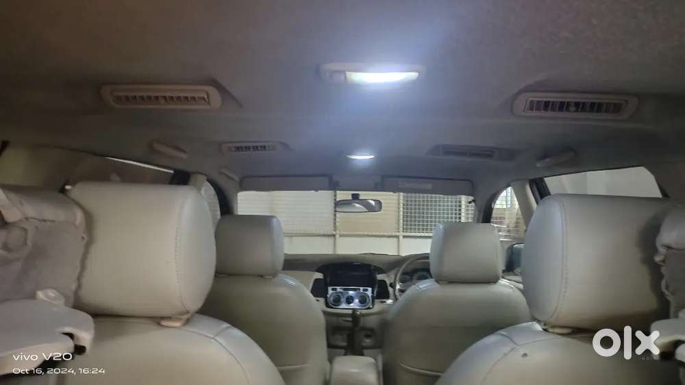 2005 Petrol Innova V Model Original Kl- 07 Registration.