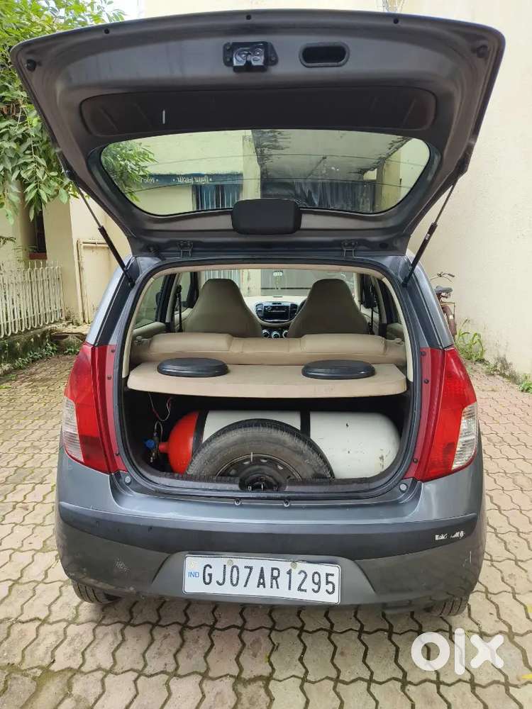 Hyundai I10 2010 Model Petrol+cng In Exllent Condition