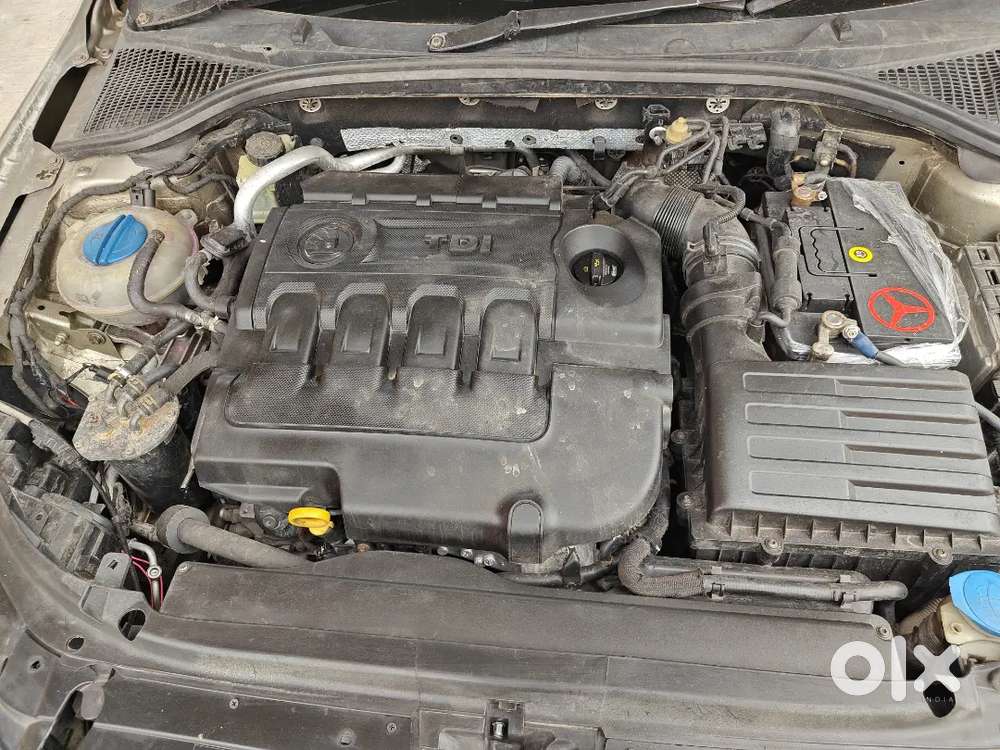 Octavia In Immaculate Condition And Accessories Worth 4.5 Lacs