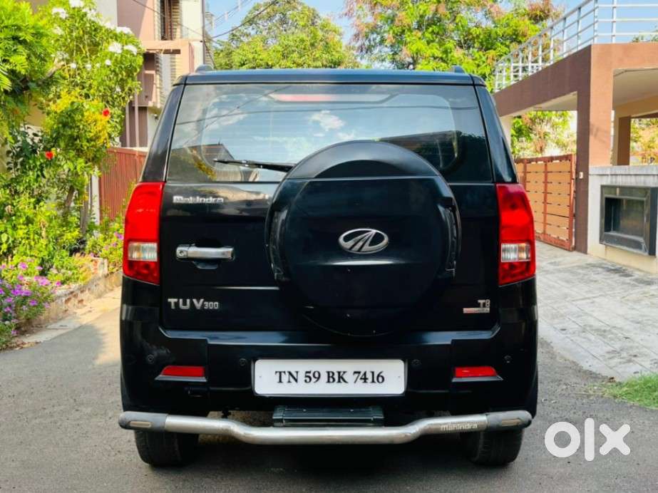 Mahindra Tuv 300 T8 Amt, 2016, Diesel