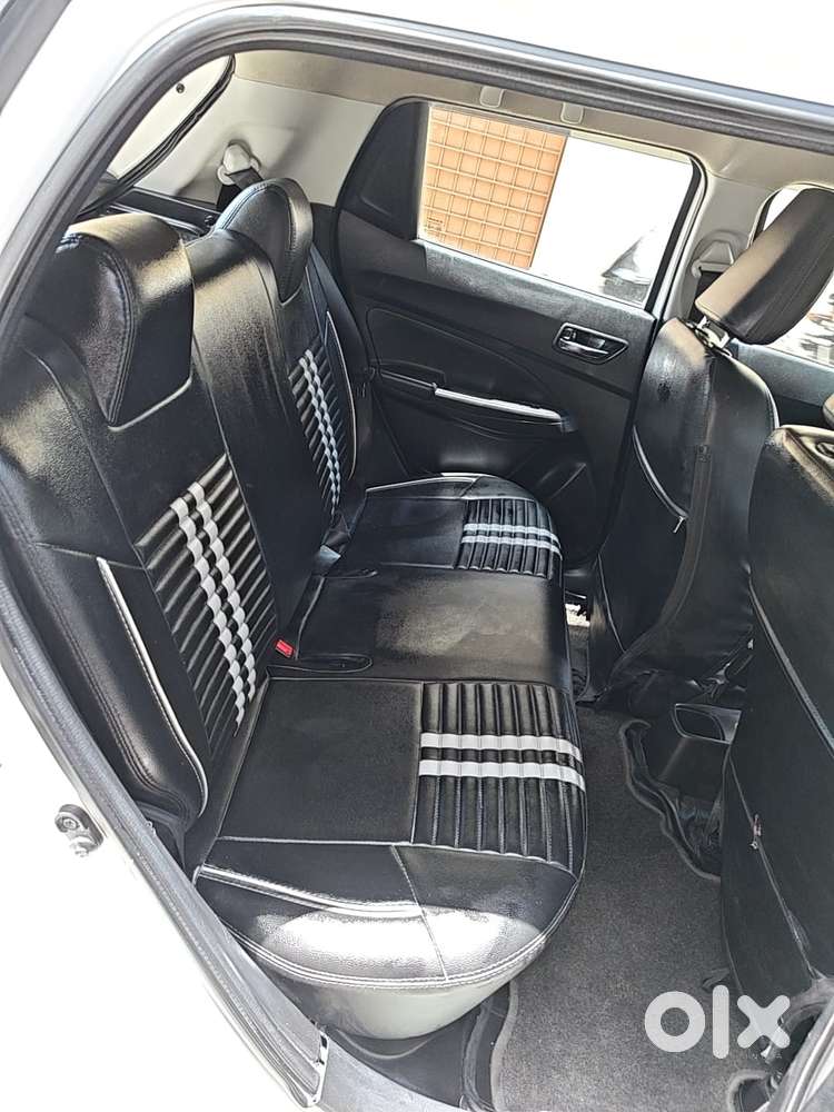 Maruti Suzuki Swift Vxi + Manual, 2023, Petrol