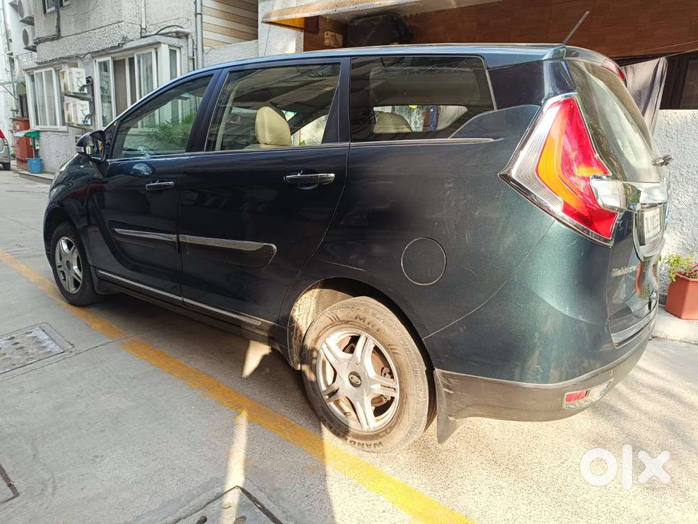 Mahindra Marazzo M6, 2018, Diesel