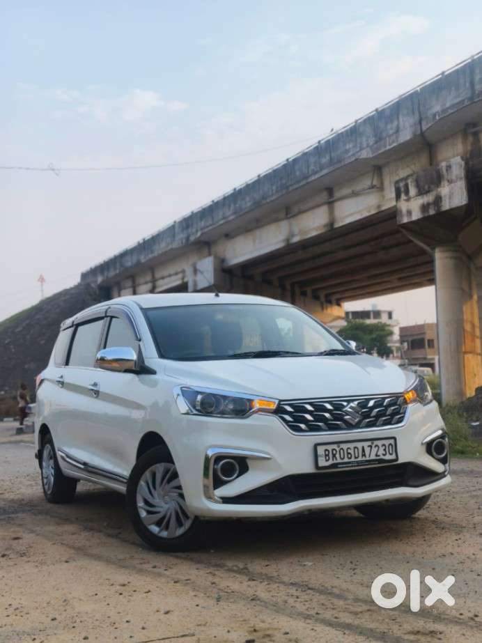 Maruti Suzuki Ertiga Vxi At Petrol, 2022, Petrol