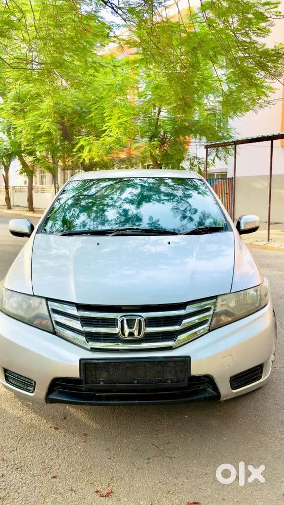 Honda City Exclusive 2013 Petrol Plus Cng With Alloy Music System