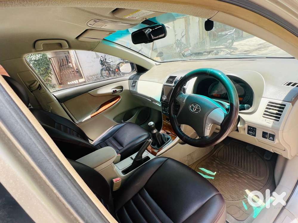 Toyota Corolla Altis 2010-2013 G, 2009, Petrol