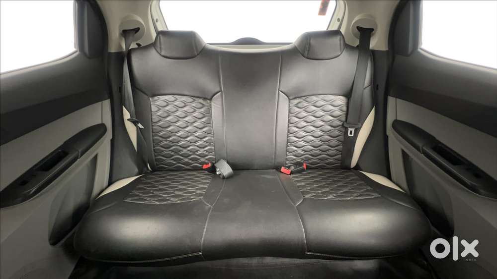 Tata Tiago 1.2 Revotron Xt Option, 2021, Petrol