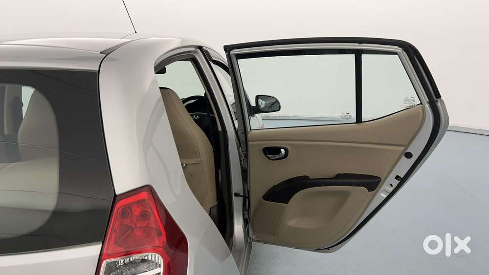 Hyundai I10 Sportz 1.1 Irde2, 2015, Petrol