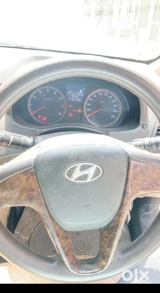 Hyundai Verna Fluidic 2013