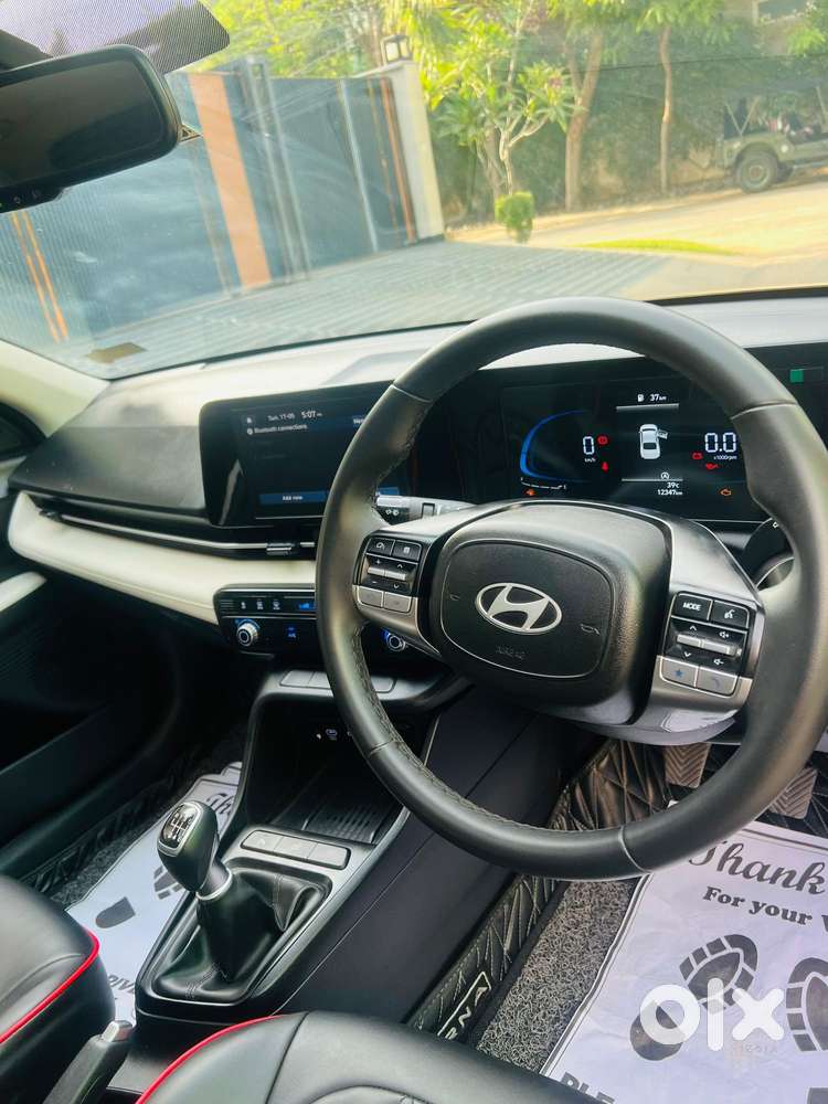 Hyundai Verna Sx 1.5 Petrol Ivt, 2025, Petrol