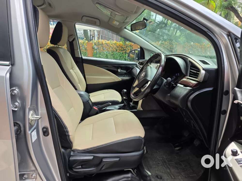 Toyota Innova Crysta [2020-ongoing] 2.4 Vx 8 Str, 2021, Diesel