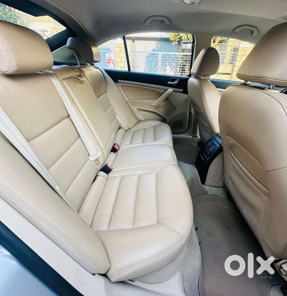 Skoda Laura 1.8 Tsi Ambiente, 2010, Petrol