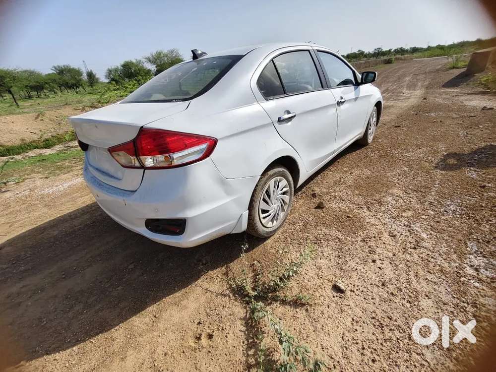 Register 2018maruti Suzuki Ciaz 2015 Diesel 130000 Km Driven