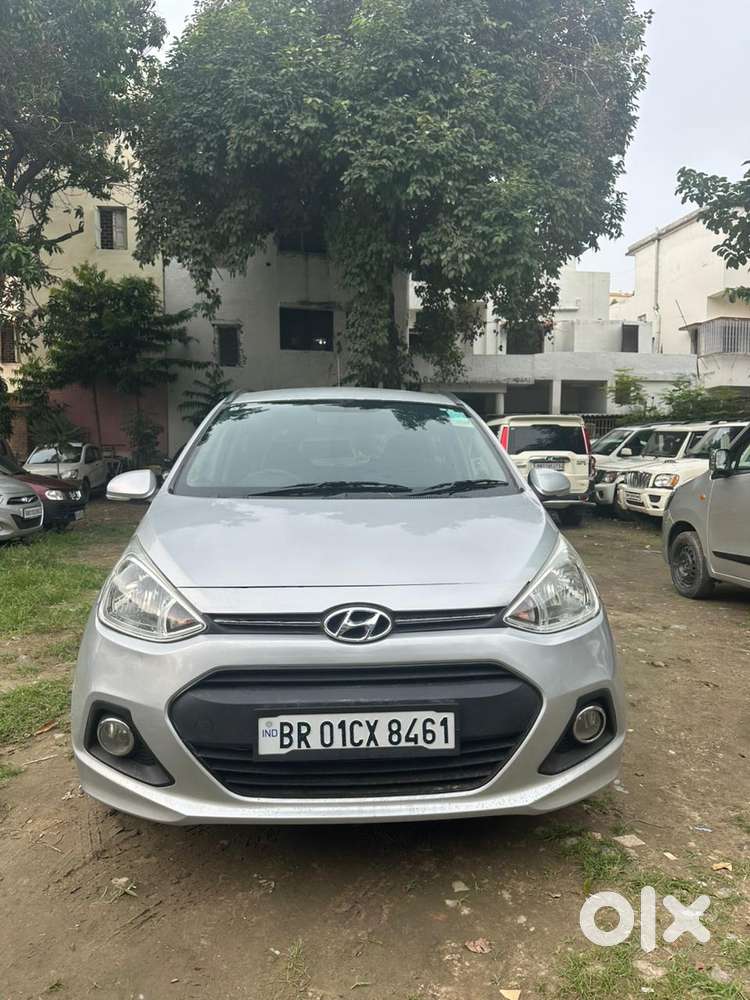 Hyundai Grand I10 Sportz, 2016, Petrol