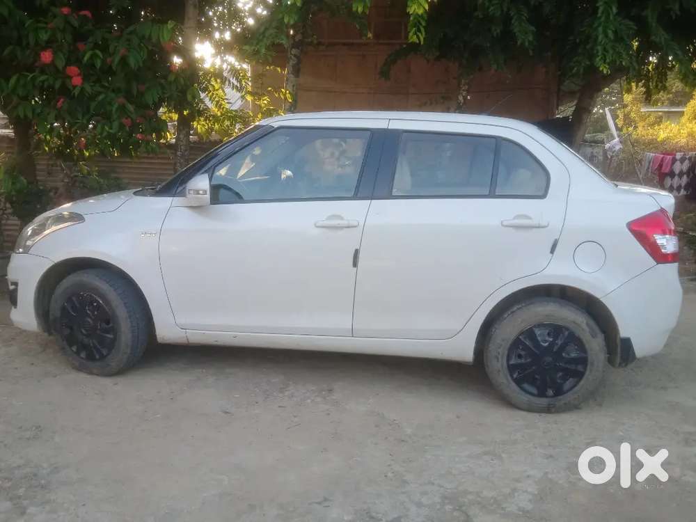 Maruti Suzuki Dzire 1.2 Vxi 2013