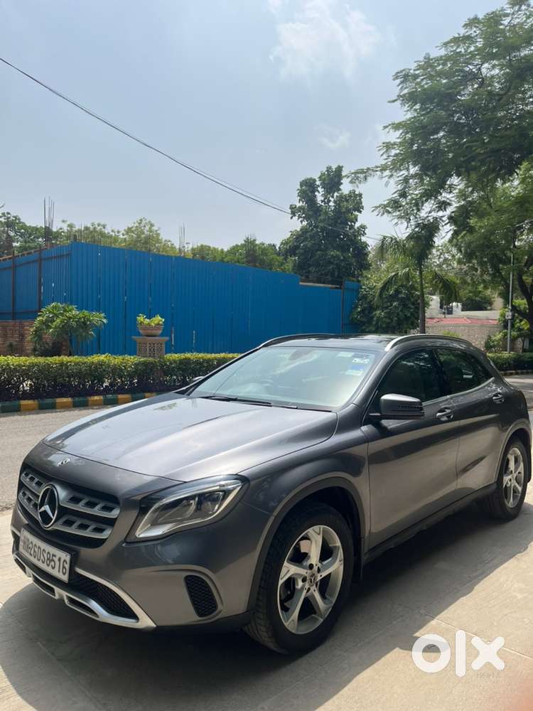 Mercedes-benz Gla 200 Sport Petrol  24000 Kms Driven